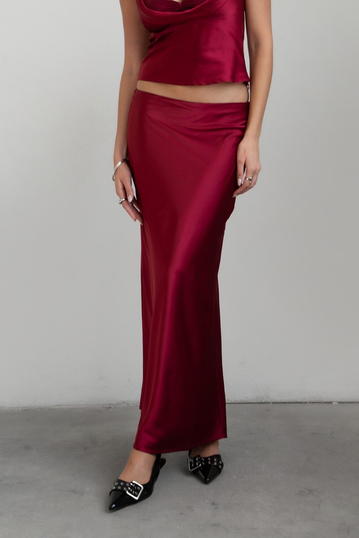 TIC TOC SH30933 CHERRIS Low Rise Satin Maxi Skirt in silky stretch fabric.