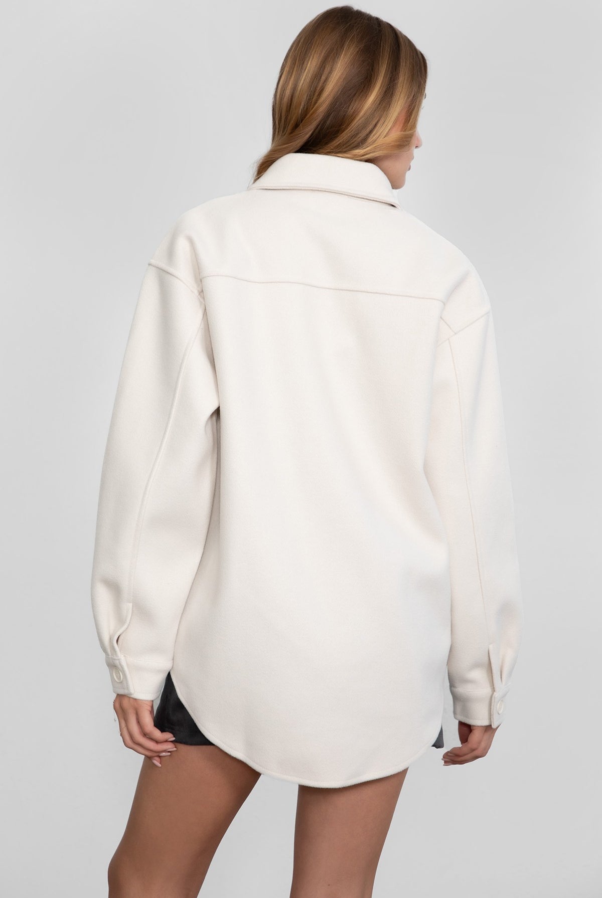 TIC TOC ecru shacket with collared neckline and oversized silhouette