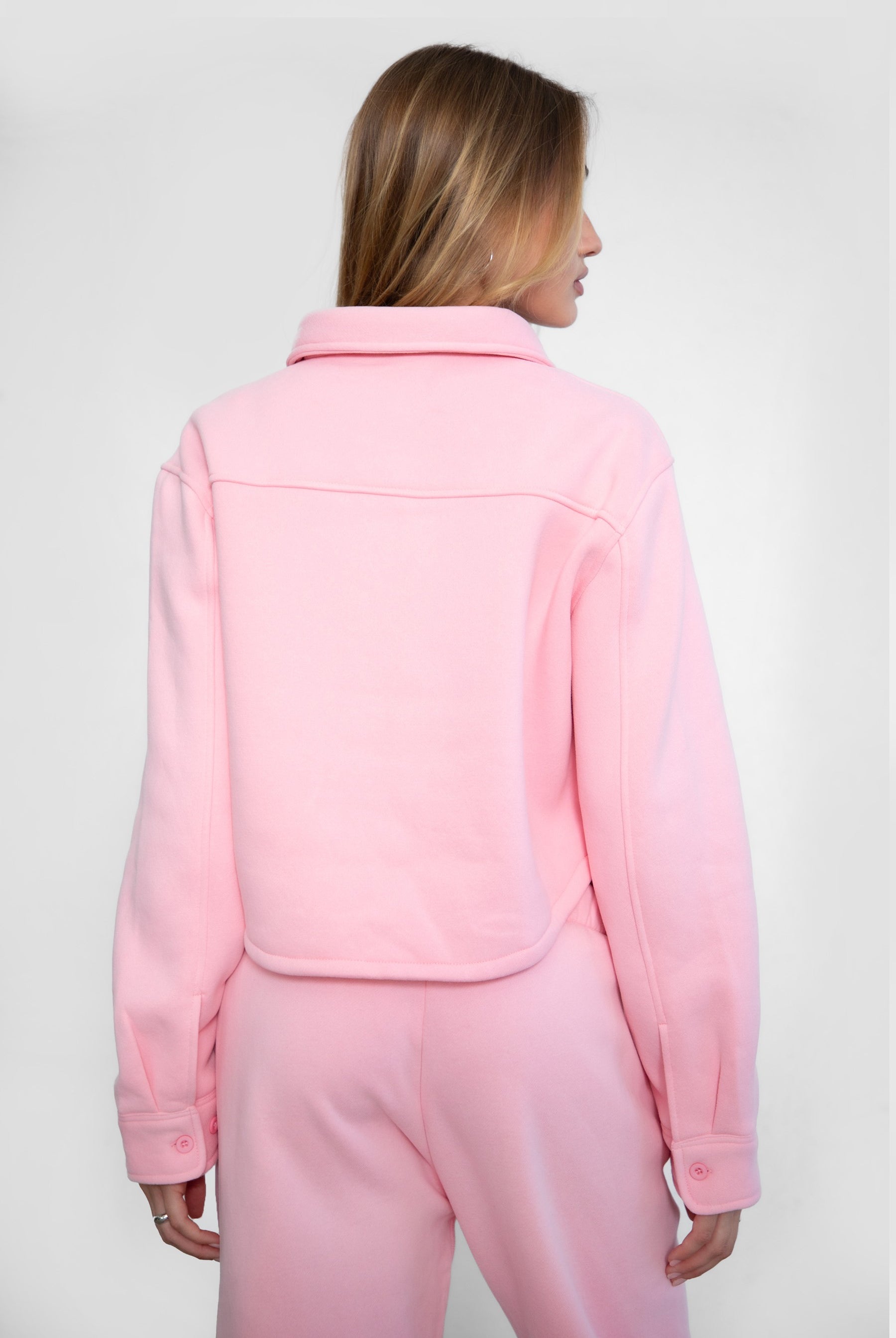 TIC TOC JENNIE cropped fleece shacket in blush with button-up front and front pocket detail