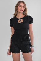 DANIE Stretch Poplin Low Rise Shorts 
Adjustable Tie Stretch Waistband 
Button Placket At Center Front
Exposed Vertical Seaming
Exposed Lace Hem 
Summer Cotton Linen Like Airy Fabric 