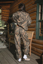 BAYOU Dark Woodland Camo Fleece Lounge Sweatpants
Elasticated Self-Tie Waistband 
Deep Reversible Side Pockets 
Slightly Tapered Ankle Length And  Elastic Cinch Bottom
Dark Forest Woodland Camo
Featured In Our New Cloud Fleece Fabric 
Back To School Western Rodeo Outfit Fashion Inspo

Cloud Fleece Key Features: 
Soft & Lightweight: Gentle on the skin with a breezy feel.
Midweight Warmth: Keeps you comfortable without overheating.
Drapey Design: Flows effortlessly for a flattering, laid-back look
