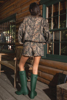 BAYOU Dark Woodland Camo Fleece Crew Neck Sweatshirt
Featured In An Oversized Fit
Ribbed Crewneck, Cuffs, and Hem
Dropped Shoulder Design
Dark Forest Woodland Camo 
Featured In Our New Cloud Fleece Fabric 
Back To School Western Rodeo Outfit Fashion Inspo

Cloud Fleece Key Features: 
Soft & Lightweight: Gentle on the skin with a breezy feel.
Midweight Warmth: Keeps you comfortable without overheating.
Drapey Design: Flows effortlessly for a flattering, laid-back look
