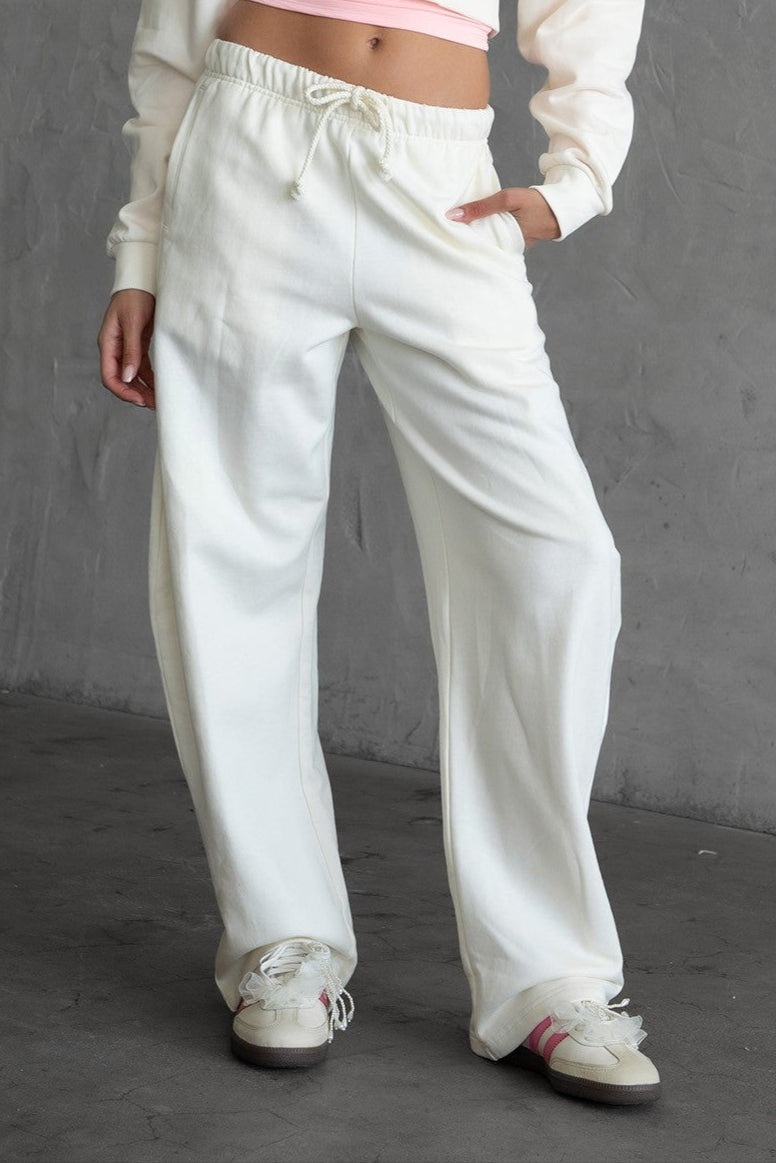 TIC TOC EMILY lightweight French Terry wide-leg sweatpants in light ecru with elastic waistband
