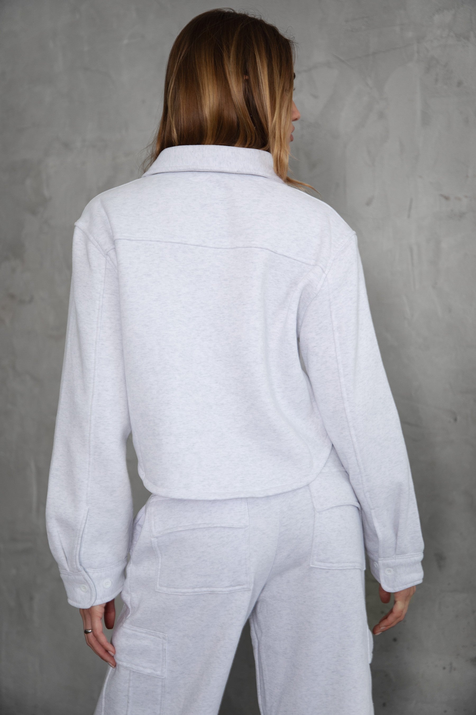 TIC TOC JENNIE cropped fleece shacket in ash with button-up front and front pocket detail