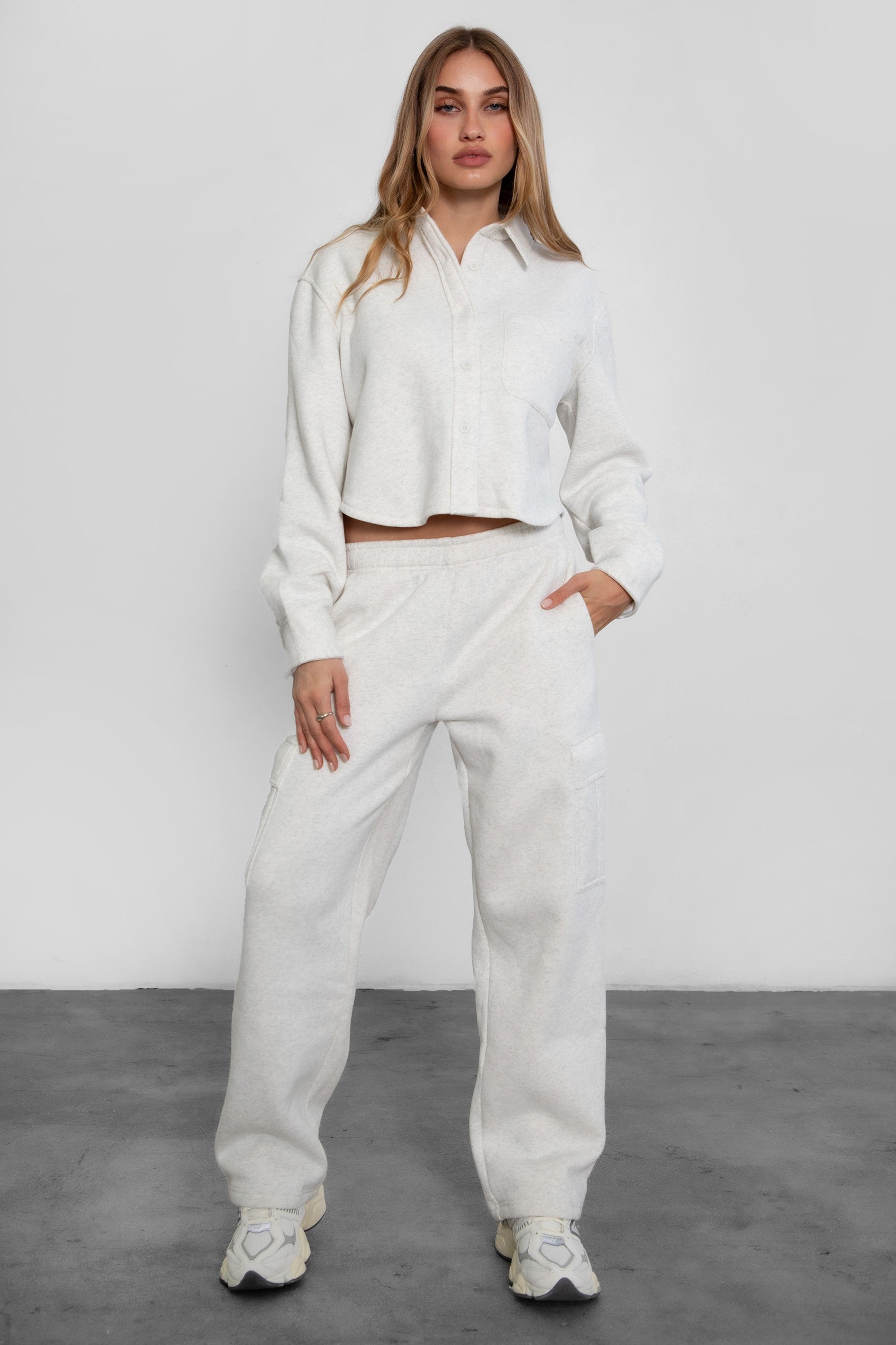 Game-day ready high-waist sweatpants in blush from the Essentials Plush Fleece Collection in heather white